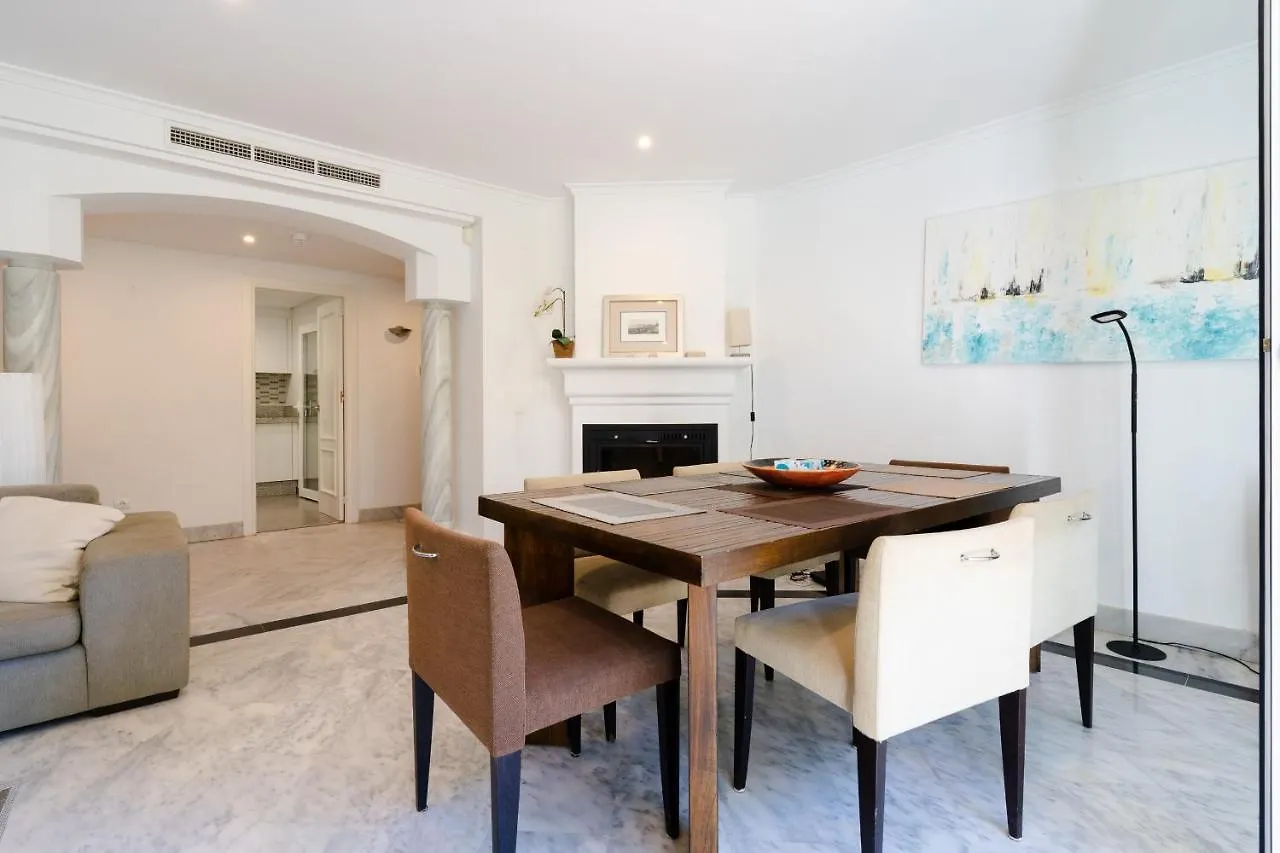 Apartment White Pearl Beach Elviria Marbella