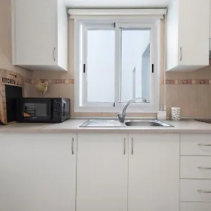 https://casa-tatiana-icod-de-los-vinos.in-canary-islands.com