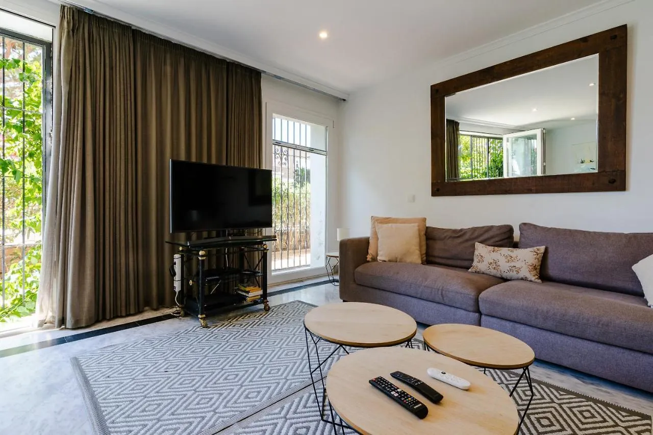 White Pearl Beach Elviria Марбелья Испания